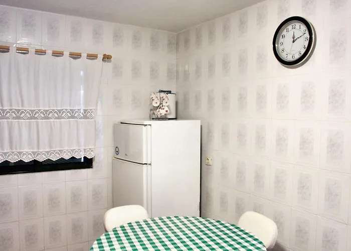 Charming House In With Mountain View